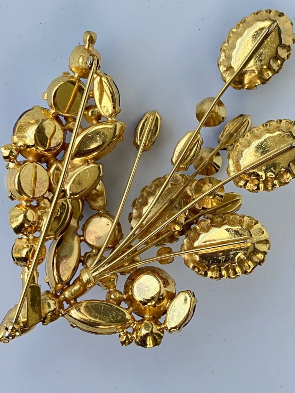 Gold Wire Spray Dragon's Breath Cabochon Pearl Lavender Rhinestone Floral Brooch - Picture 9 of 13